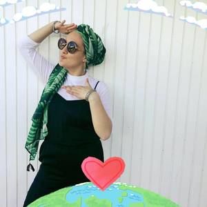 Meet your Posher, Shadeh